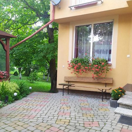 Apartament W Domu Na Wsi Tomaszów Lubelski Buitenkant foto