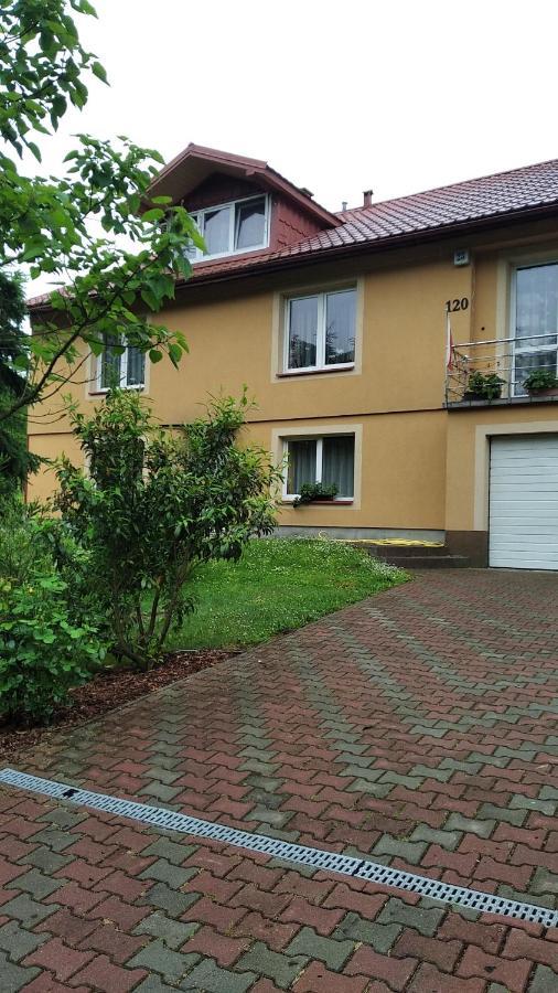 Apartament W Domu Na Wsi Tomaszów Lubelski Buitenkant foto