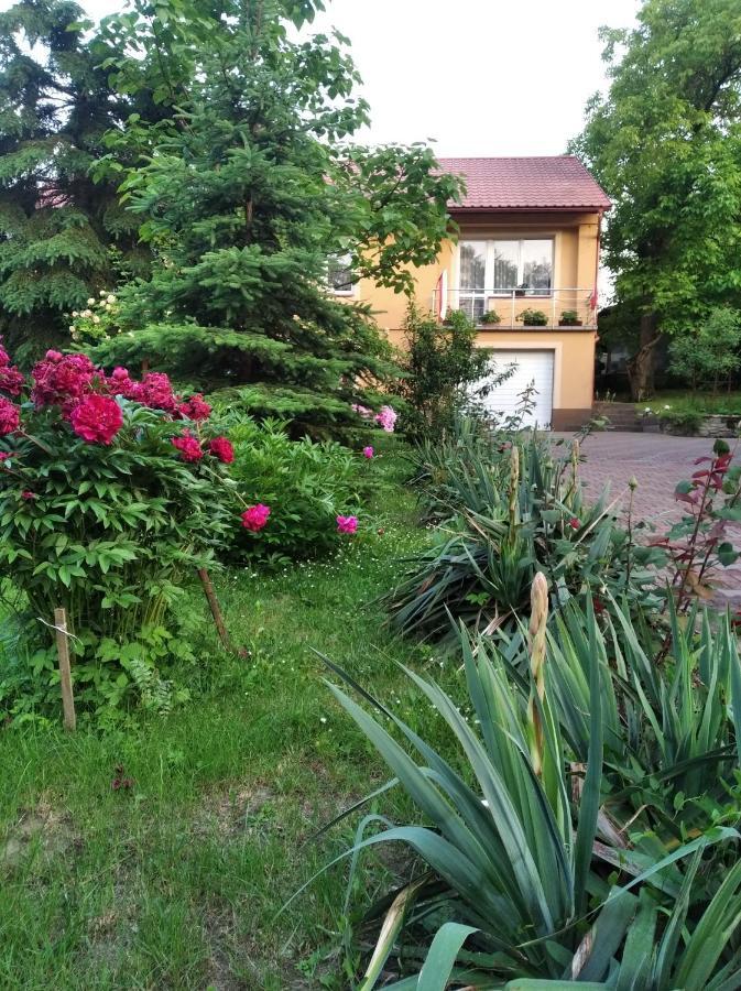 Apartament W Domu Na Wsi Tomaszów Lubelski Buitenkant foto