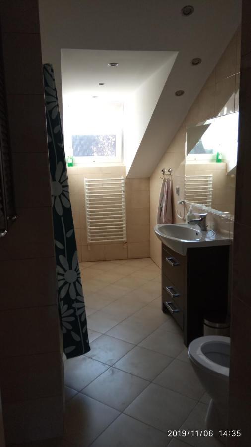 Apartament W Domu Na Wsi Tomaszów Lubelski Buitenkant foto
